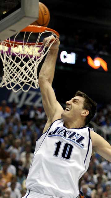 Πρόκριση στον τελικό της Δύσης του ΝΒΑ για τους Τζαζ μετά από εννέα χρόνια