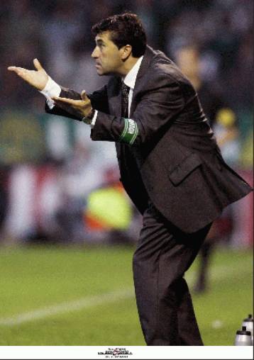 Ο Ζοζέ Πεσέιρο επιβεβαιώνει ότι έχει δεχθεί επίσημη πρόταση από τον Παναθηναϊκό