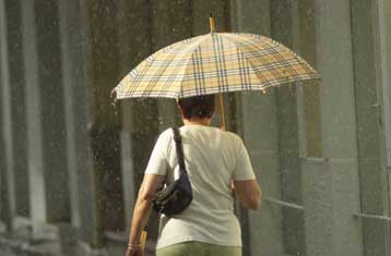 Επιδείνωση του καιρού με πτώση της θερμοκρασίας προβλέπει η ΕΜΥ