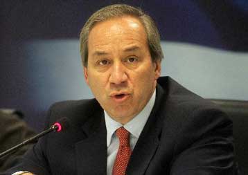 Επικοινωνιακή εκστρατεία για τις νέες τεχνολογίες οργανώνει το υπουργείο Οικονομίας