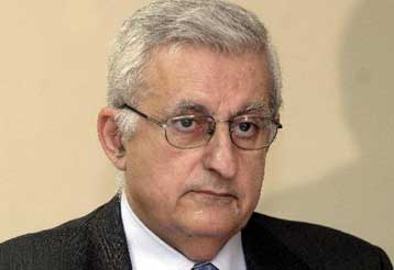 Για επιχείρηση «προσωπικής εξόντωσής του» κάνει λόγο ο Ρωμύλος Κεδίκογλου