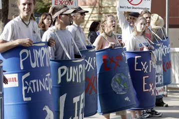 Η EXXON εξακολουθεί να χρηματοδοτεί τους «σκεπτικιστές» της υπερθέρμανσης