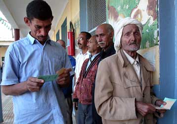 Ο κυβερνητικός συνασπισμός κέρδισε τις βουλευτικές εκλογές στην Αλγερία