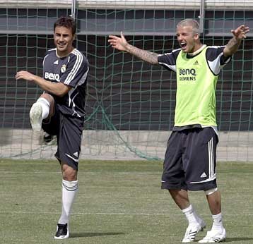 Επικίνδυνη έξοδος στην Μαδρίτη για την Μπαρτσελόνα, την Ουέλβα αντιμετωπίζει η Ρεάλ