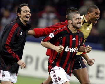 Κρατάει δυνάμεις η Μίλαν εν όψει ΟΑΚΑ, «αντίο» από Κοστακούρτα