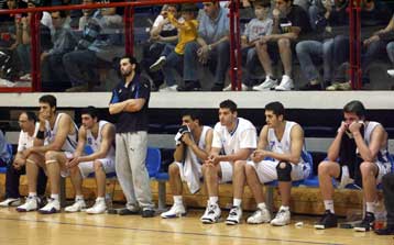 Υποβιβασμός για Δούκα, πανηγυρισμοί ανόδου για Σπόρτινγκ και Κολοσσό