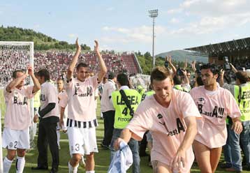 Σφράγισε την επιστροφή της στη Serie A η Γιουβέντους με «πεντάρα» επί της Αρέτσο