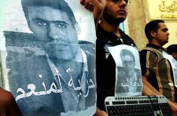 Καταστολή της δράσης των Αδελφών Μουσουλμάνων εν όψει εκλογών στην Αίγυπτο