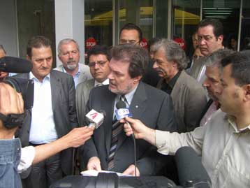 Μηνυτήρια αναφορά του Νομάρχη Πειραιά κατά της ΕΥΔΑΠ για την Ψυττάλεια