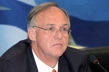 «Σφιχτή» διαχείριση ζητά ο Π.Δούκας από το Δημόσιο εν όψει προϋπολογισμού του 2008