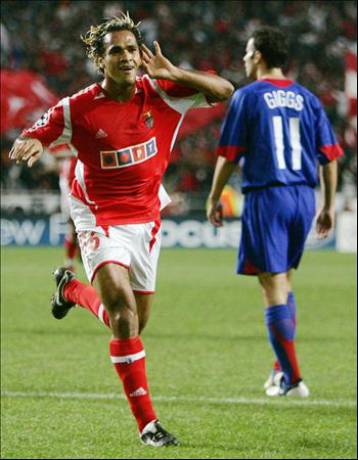 Η ΑΕΚ δεν διαπραγματεύεται με τη Νυρεμβέργη για τον Λυμπερόπουλο