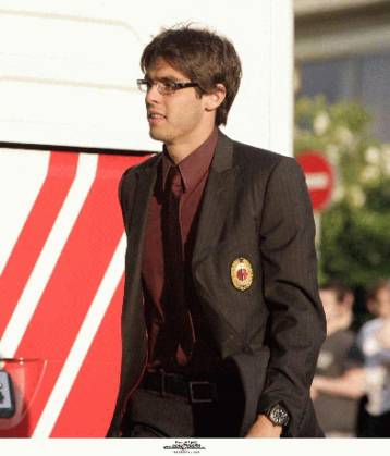 Ευκαιρία για εκδίκηση η Μίλαν, λέει ο Κακά που στέλνει επίσης μήνυμα κατά της πείνας