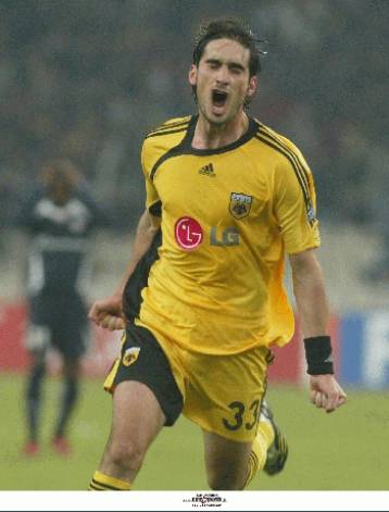 Βελτιωμένη πρόταση κατέθεσε η Νυρεμβέργη σε ΑΕΚ και Λυμπερόπουλο