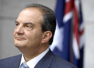 Σκληρή καταδίκη Καραμανλή για την τρομοκρατική επίθεση στην Αγκυρα