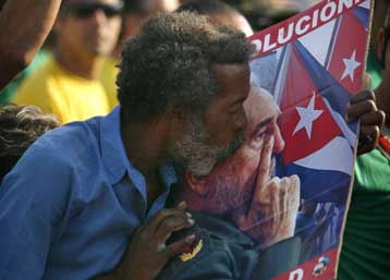 Η υγεία μου βελτιώνεται, δηλώνει (γραπτώς) ο Φιντέλ Κάστρο