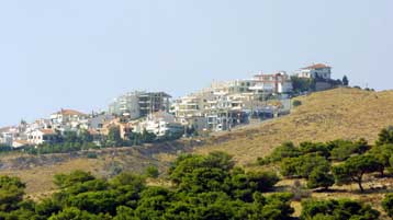 Προφυλακίστηκε συμβολαιογράφος για εικονική αγοραπωλησία