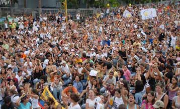 Έντονες αντιδράσεις για το κλείσιμο αντιπολιτευόμενου καναλιού στην Βενεζουέλα