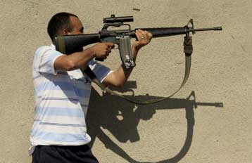 Έναν ακόμη Παλαιστίνιο υπουργό συνέλαβε ο ισραηλινός στρατός