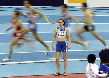 Μέτρια εμφάνιση της Στρατάκη στο Γκέτζις, νικήτρια η Κλουφτ