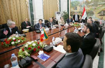 Θετική η πρώτη επαφή ανάμεσα σε ΗΠΑ και Ιράν για τα θέματα του Ιράκ