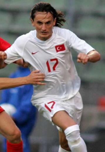 Στην αναμονή τουλάχιστον για άλλη μία βδομάδα ο Ολυμπιακός για Τουντζάι