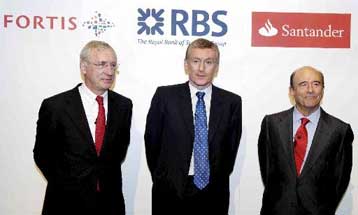 Περίπου 19.000 θέσεις εργασίας θα χαθούν από τη συγχώνευση RBS-ABN Amro