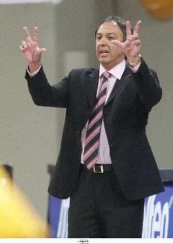 Τέλος ο Ζευγώλης από τον Κολοσσό, ενδιαφέρον για Ζούρο