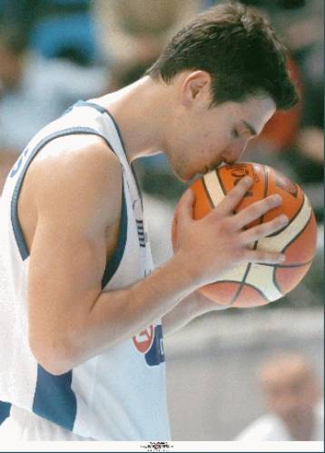 Τον Ζήση προορίζει για διάδοχο του Παπαλουκά η ΤΣΣΚΑ