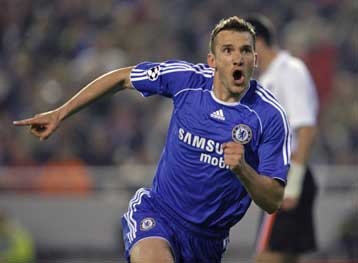 Διαπραγματεύσεις Τσέλσι, Μίλαν για την επιστροφή του Σεβτσένκο στους «ροσονέρι»