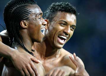 Στην Μάντσεστερ Γ. υπογράφουν ο Νάνι της Σπόρτινγκ Λ. και ο Αντερσον της Πόρτο