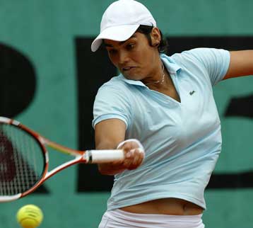 Δανιηλίδου και Οικονομίδης αποχαιρέτησαν το Roland Garros