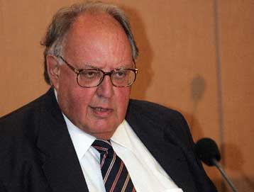 «Απραξία» στην εξωτερική πολιτική καταλογίζει στην κυβέρνηση το ΠΑΣΟΚ