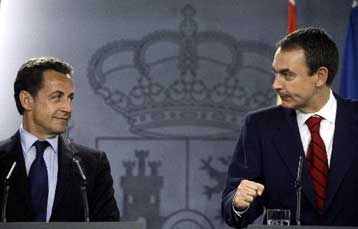 Σαρκοζί και Θαπατέρο ζήτησαν μία νέα Συνταγματική Συνθήκη για την Ευρώπη