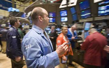 Σε υψηλό 6,5 ετών τα ευρωπαϊκά χρηματιστήρια, μεικτές τάσεις στη Γουόλ Στριτ