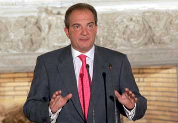 «Όλα θα γίνουν στην ώρα τους» δηλώνει ο Κ.Καραμανλής για το χρόνο των εκλογών