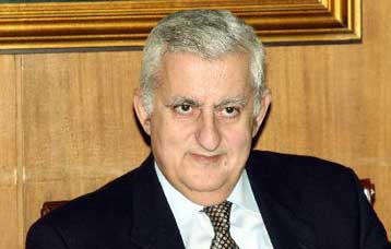 Ο Ρ.Κεδίκογλου διαψεύδει δημοσίευμα για κατάθεση 500.000 ευρώ σε τράπεζα