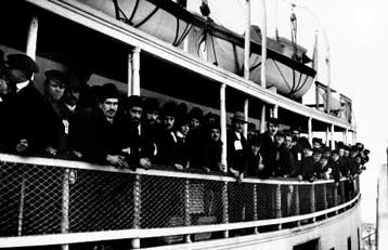 Κινηματογραφικό αφιέρωμα σε Οξφόρδη και Χάρβαρντ για τους Έλληνες μετανάστες