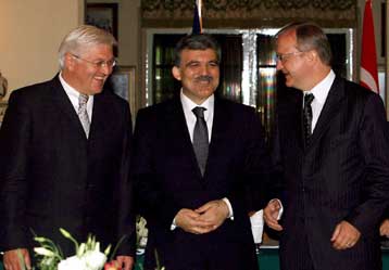 Τρία νέα κεφάλαια ανοίγουν τον Ιούνιο στις ενταξιακές διαπραγματεύσεις της Τουρκίας