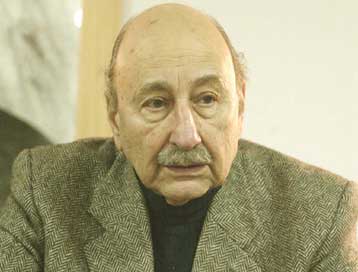 Στον Τηλέμαχο Αλαβέρα το Μεγάλο Βραβείο Λογοτεχνίας