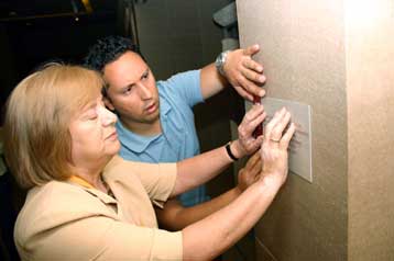 Στα άτομα με προβλήματα όρασης ανοίγει τις πόρτες του το Βυζαντινό Μουσείο