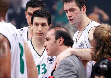 Διάστρεμμα ο Σχορτσιανίτης, κέρμα στο κεφάλι δέχτηκε ο Ελληνιάδης