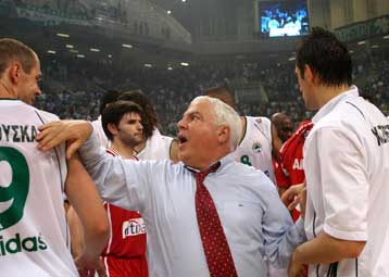 Στους τραυματισμούς του Ολυμπιακού απέδωσαν το αποτέλεσμα «Ζοτς» και «Πίνχας»