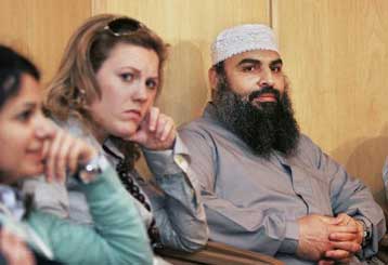 Αρχισε στην Ιταλία η πρώτη ποινική δίκη για την παράνομη δράση της CIA στην Ευρώπη