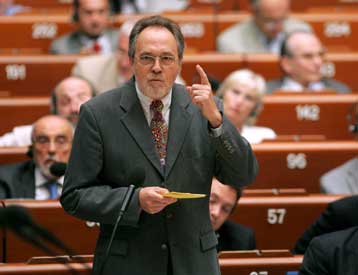 Μυστικές φυλακές σε Πολωνία και Ρουμανία διατηρούσε η CIA σύμφωνα με έκθεση