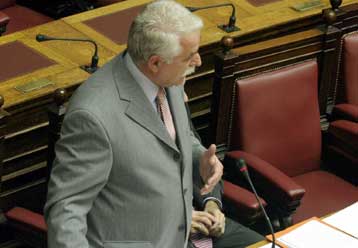 Πιο κοντά πανεπιστημιακές ιατρικές σχολές και νομαρχιακά νοσοκομεία με νέο νομοσχέδιο