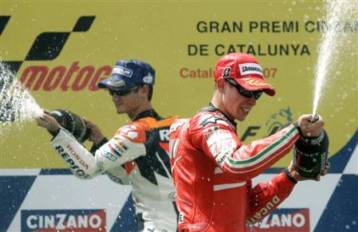 Εκπληκτική νίκη του Στόνερ επί του Ρόσι στο GP της Καταλονίας