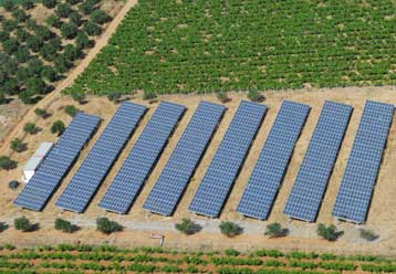 «Ουρές» επενδυτών για τα φωτοβολταϊκά πάρκα