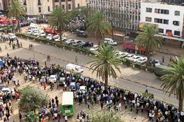 Αιματηρή έκρηξη βόμβας έσπειρε αναστάτωση στο κέντρο του Ναϊρόμπι