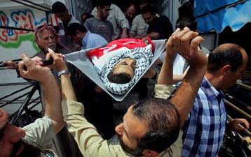 Συνεχίζεται η εμφύλια αιματοχυσία στη Λωρίδα της Γάζας