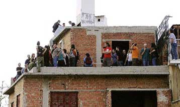 Καταγγελίες πολιτών για τις -ανεξέλεγκτες- κεραίες κινητής τηλεφωνίας